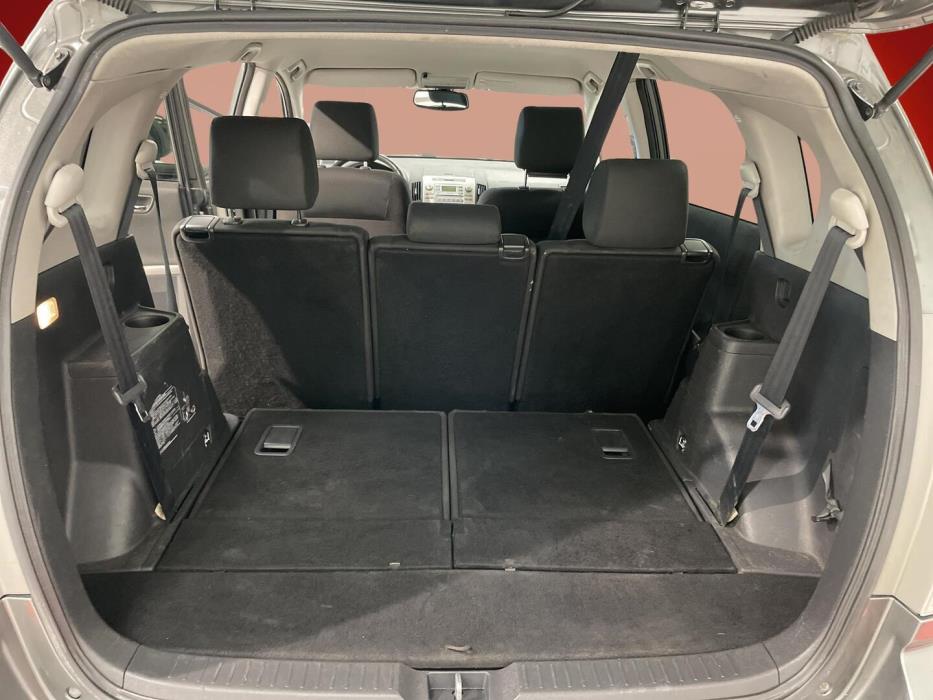 TOYOTA Corolla Verso 2007