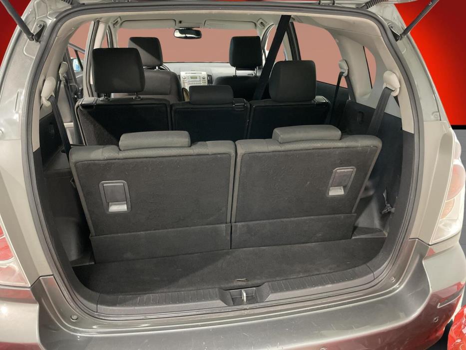 TOYOTA Corolla Verso 2007