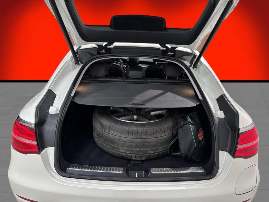 MERCEDES-BENZ GLC 2018