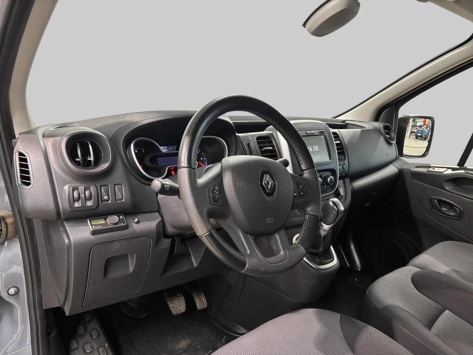 RENAULT Trafic 2020