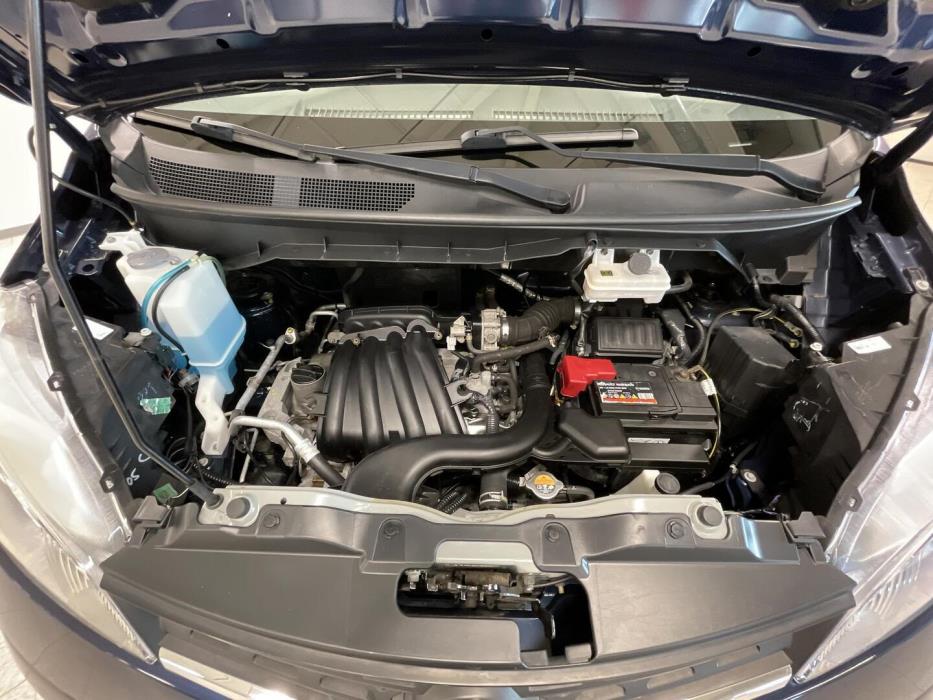 NISSAN NV200 2013