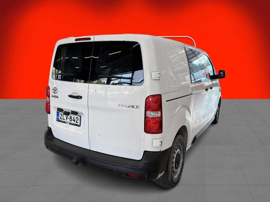 TOYOTA Proace 2018