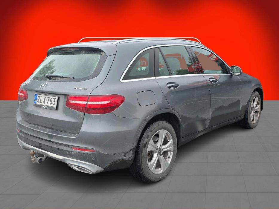 MERCEDES-BENZ GLC 2018