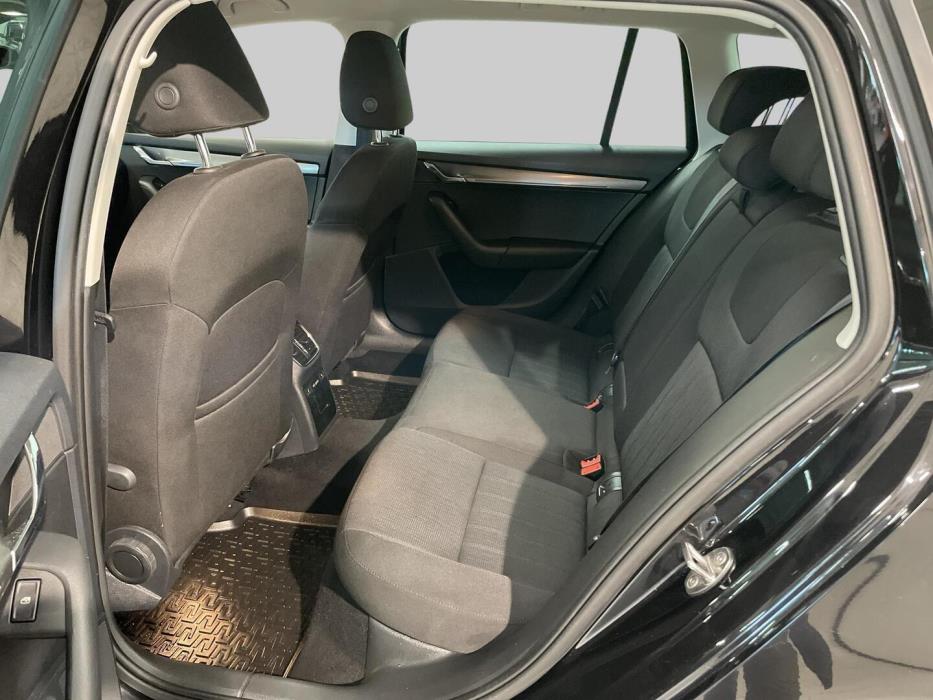 SKODA OCTAVIA 2020