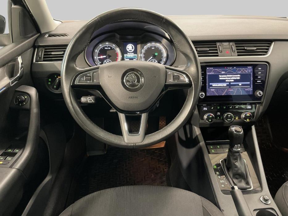 SKODA OCTAVIA 2020