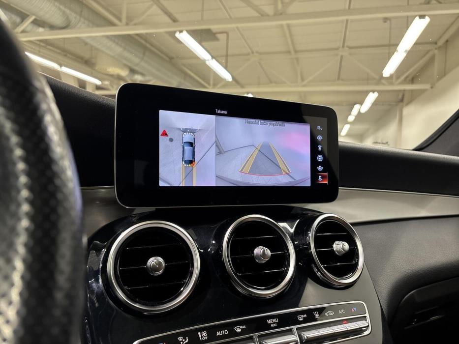 MERCEDES-BENZ GLC 2020