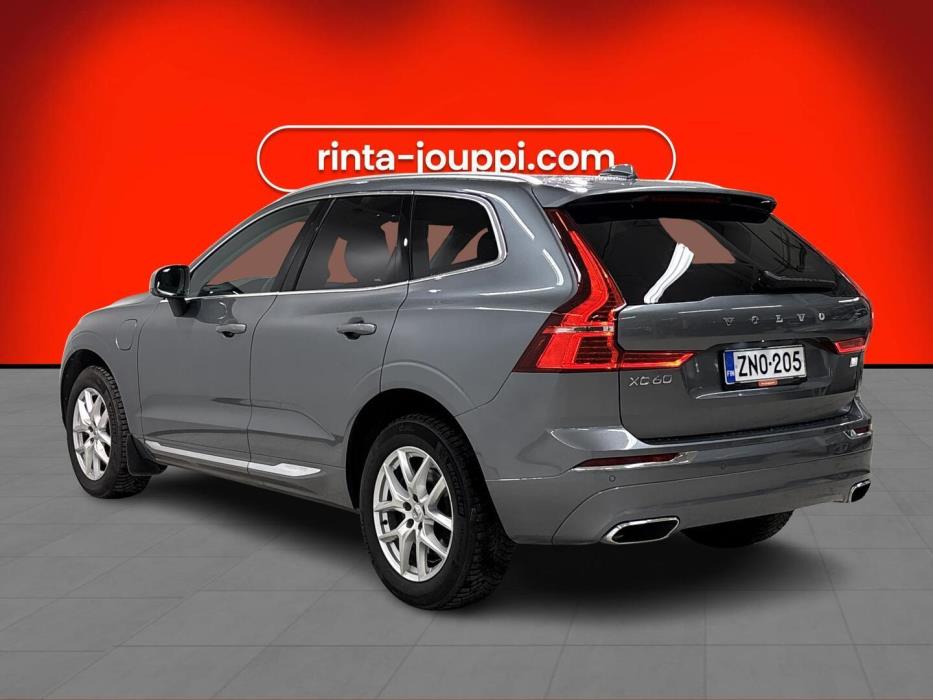 VOLVO XC60 2021