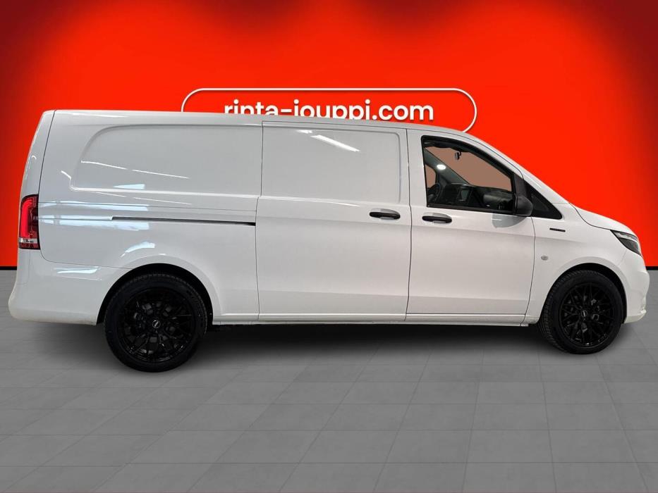 MERCEDES-BENZ Vito 2023
