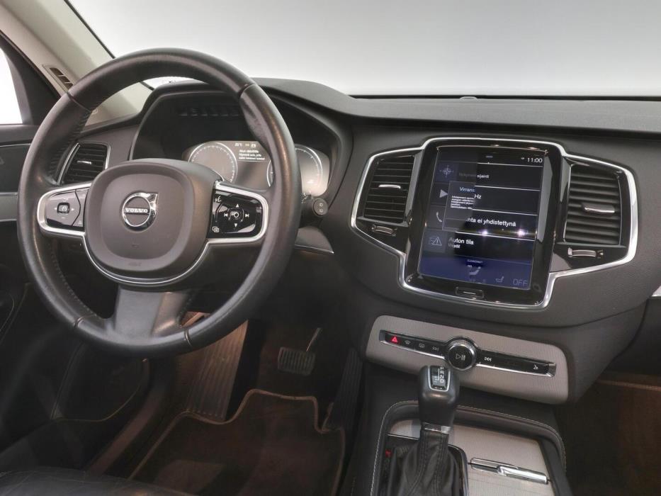 VOLVO XC90 2018