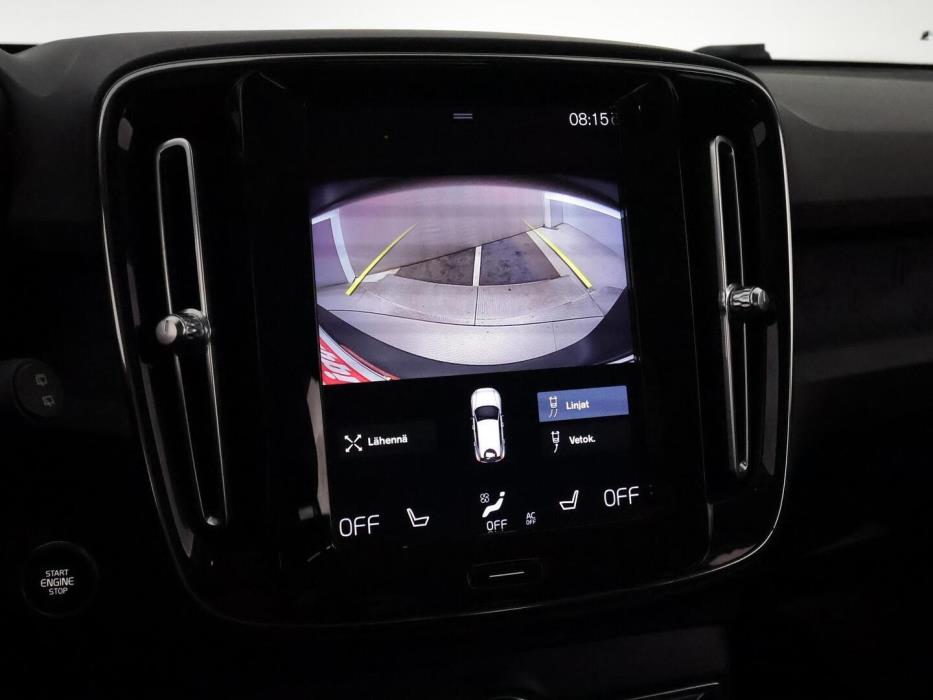 VOLVO XC40 2019