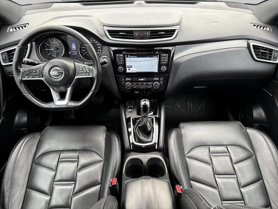 NISSAN QASHQAI 2018