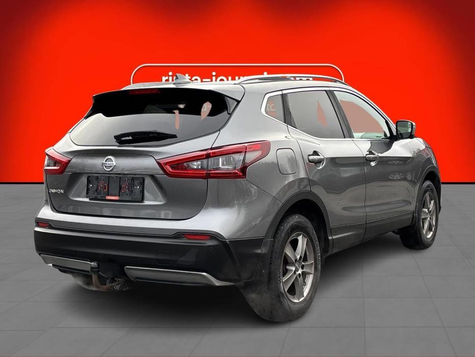 NISSAN QASHQAI 2018