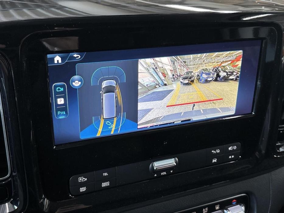 MERCEDES-BENZ VITO 2025