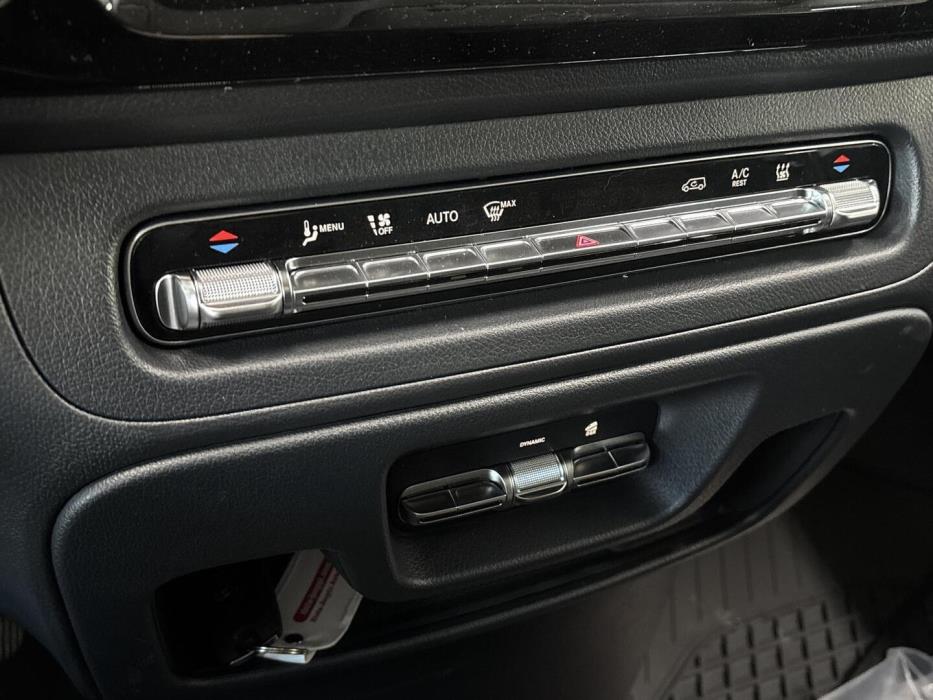 MERCEDES-BENZ VITO 2025