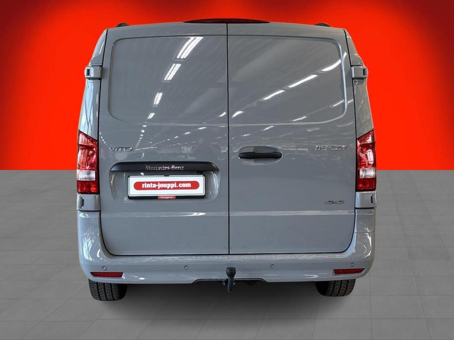 MERCEDES-BENZ VITO 2025