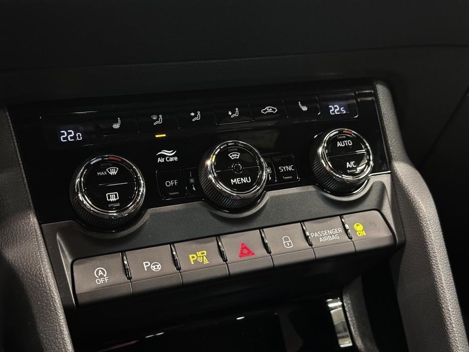 SKODA KAROQ 2023
