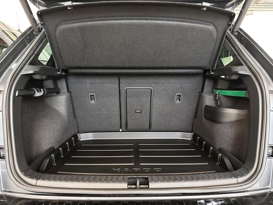 SKODA KAROQ 2023