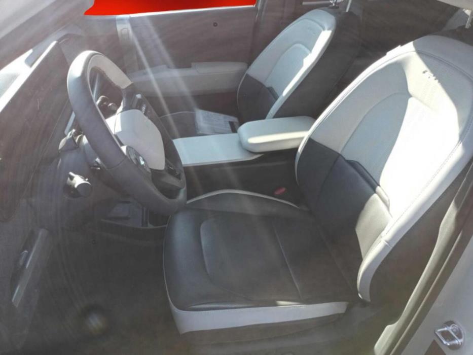 KIA EV3 2025