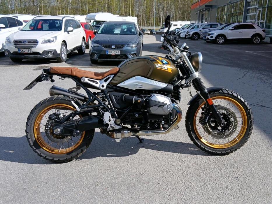 BMW R 2021