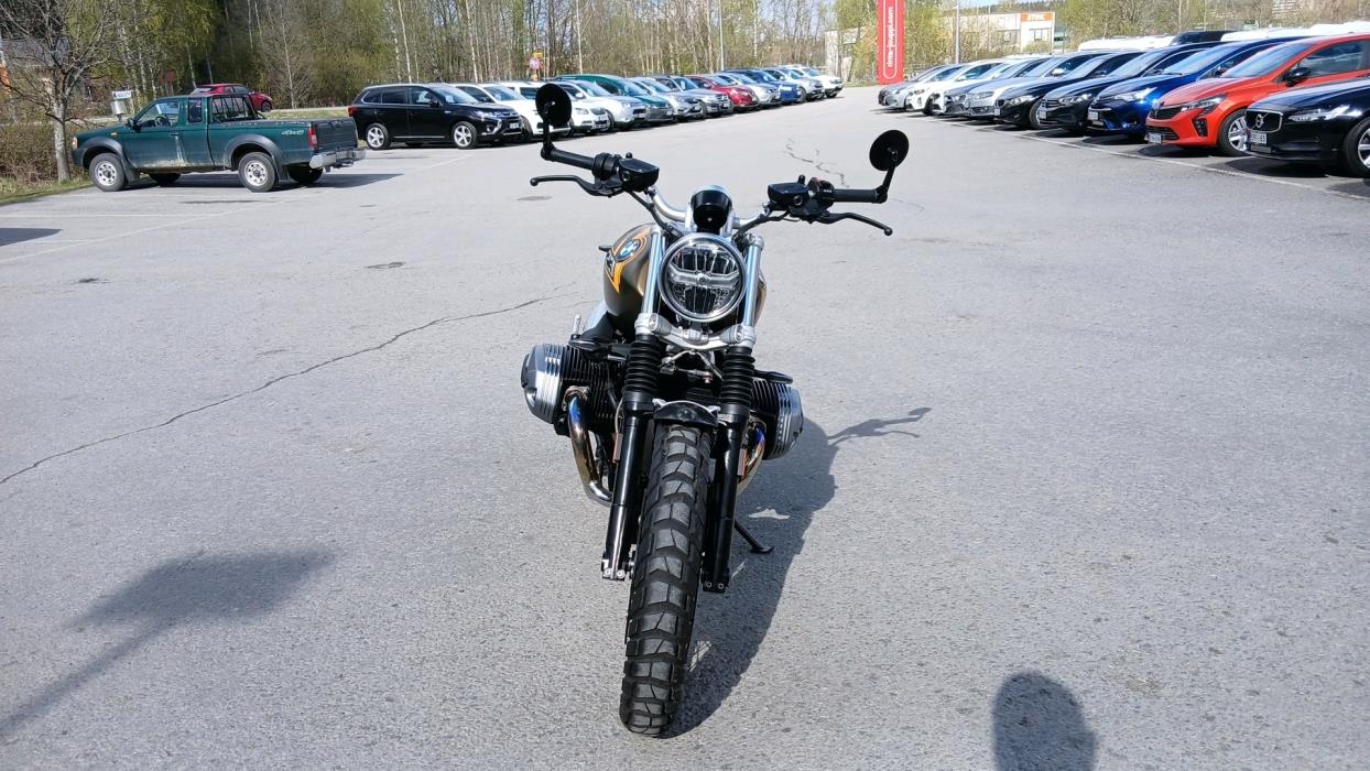 BMW R 2021