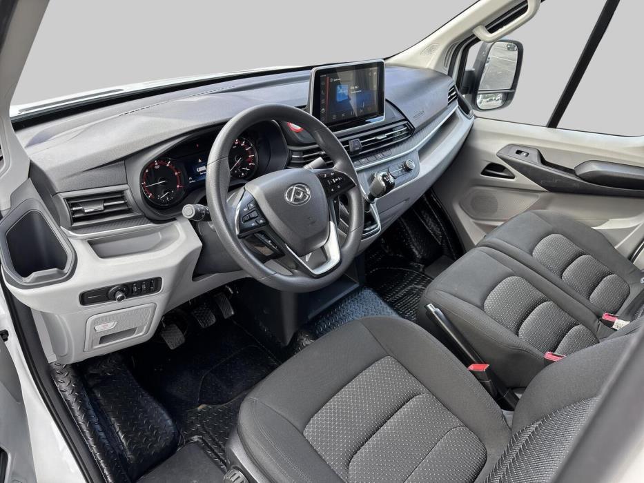 MAXUS DELIVER 9 2022