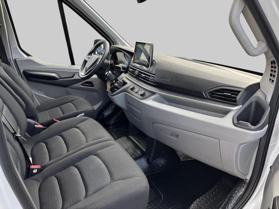 MAXUS DELIVER 9 2022