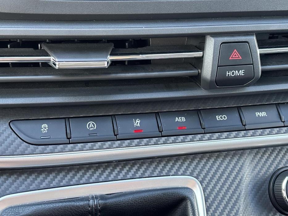 MAXUS DELIVER 9 2022