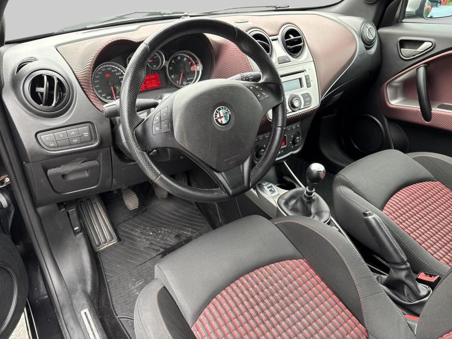 ALFA ROMEO Mito 2012