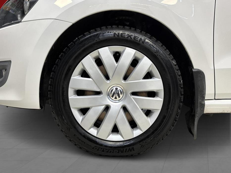 VOLKSWAGEN Polo 2010