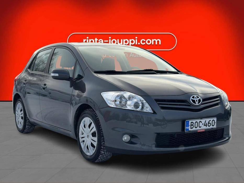 TOYOTA Auris 2010