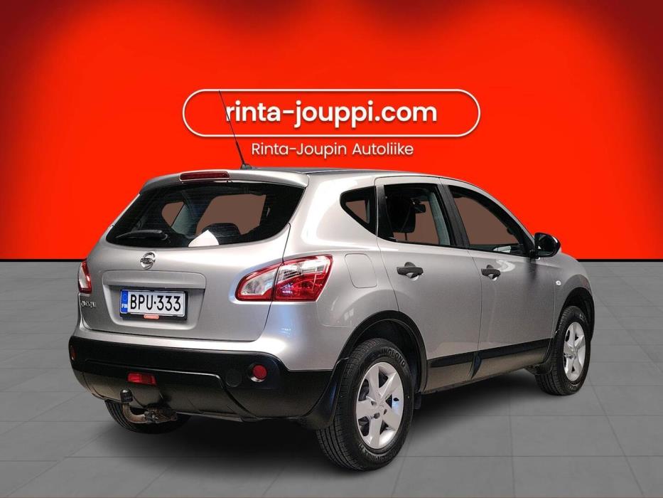 NISSAN Qashqai 2012