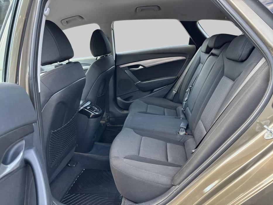 HYUNDAI i40 Wagon 2015