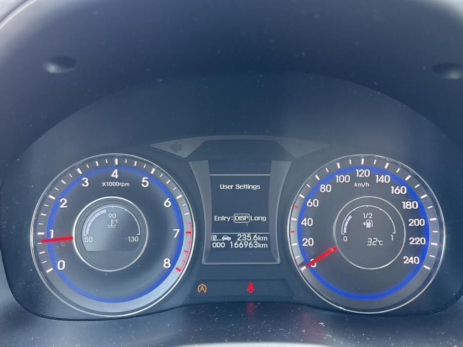 HYUNDAI i40 Wagon 2015