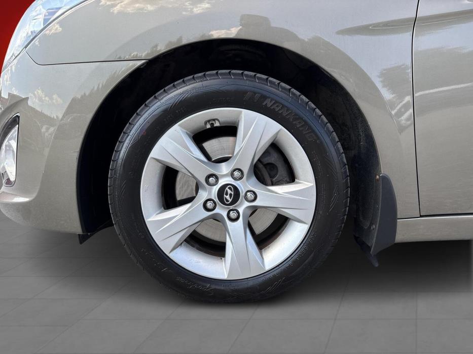 HYUNDAI i40 Wagon 2015