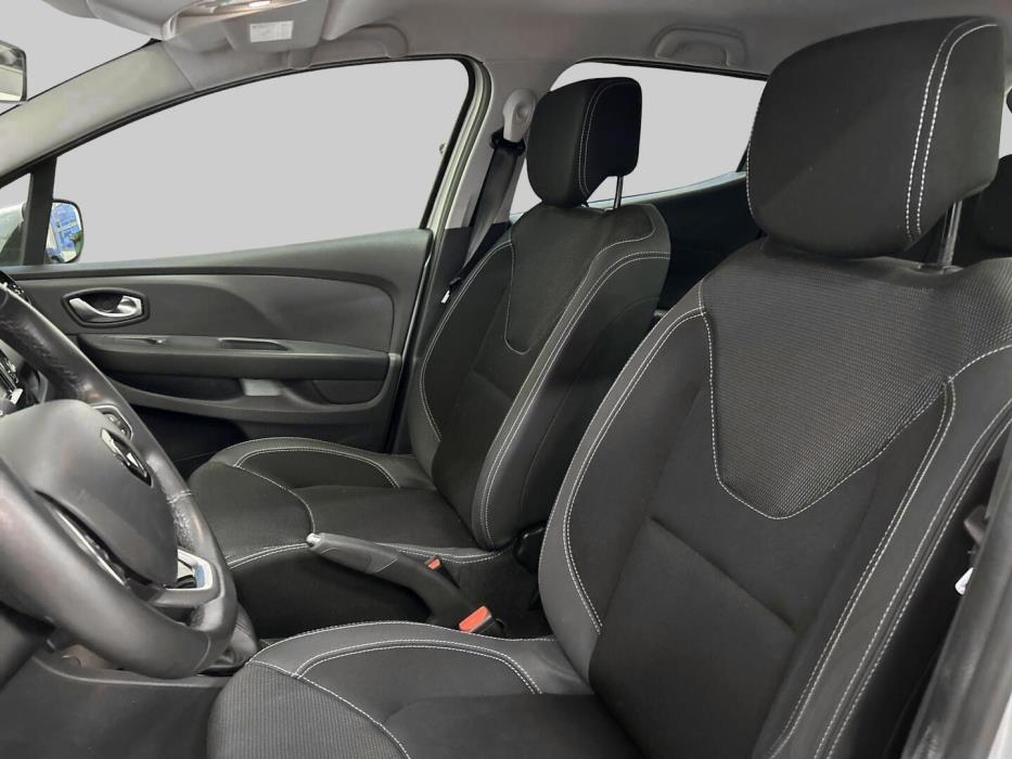 RENAULT Clio 2016