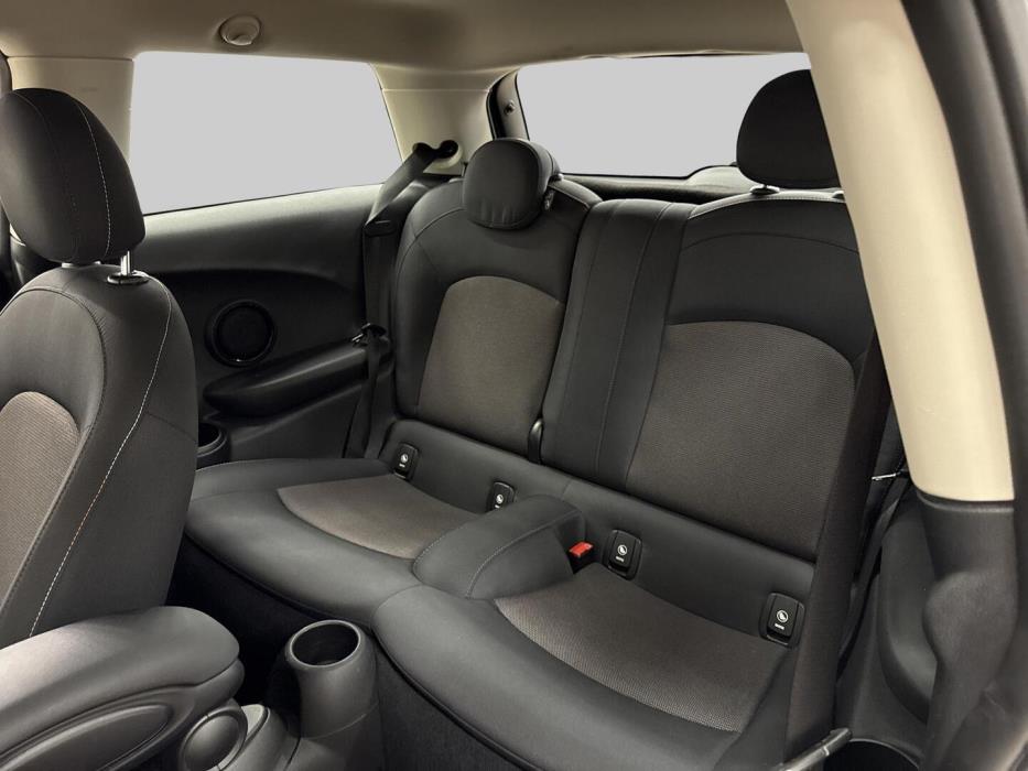 MINI Hatchback 2019
