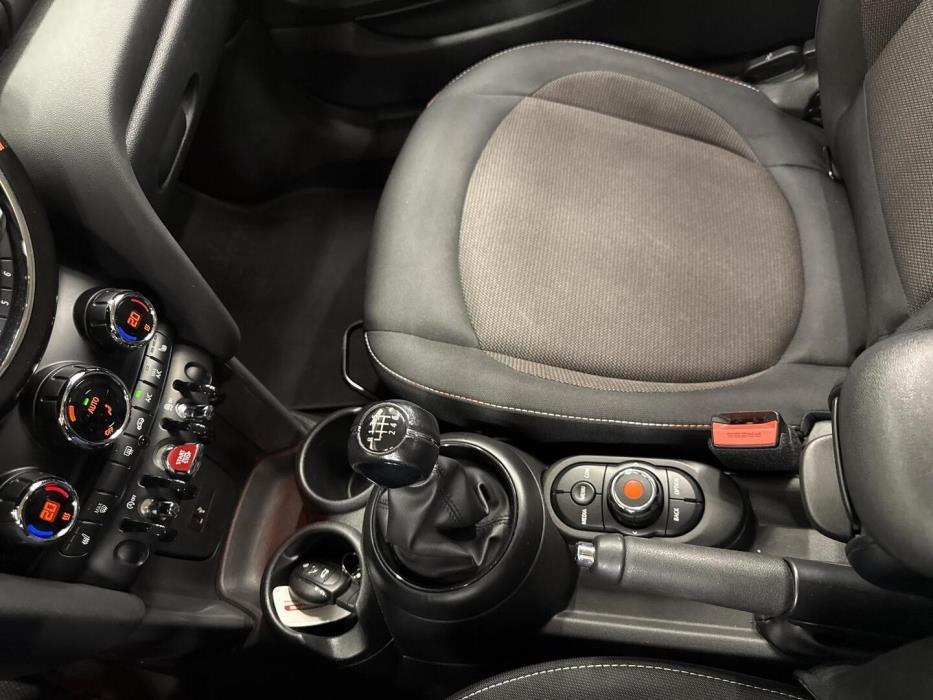 MINI Hatchback 2019