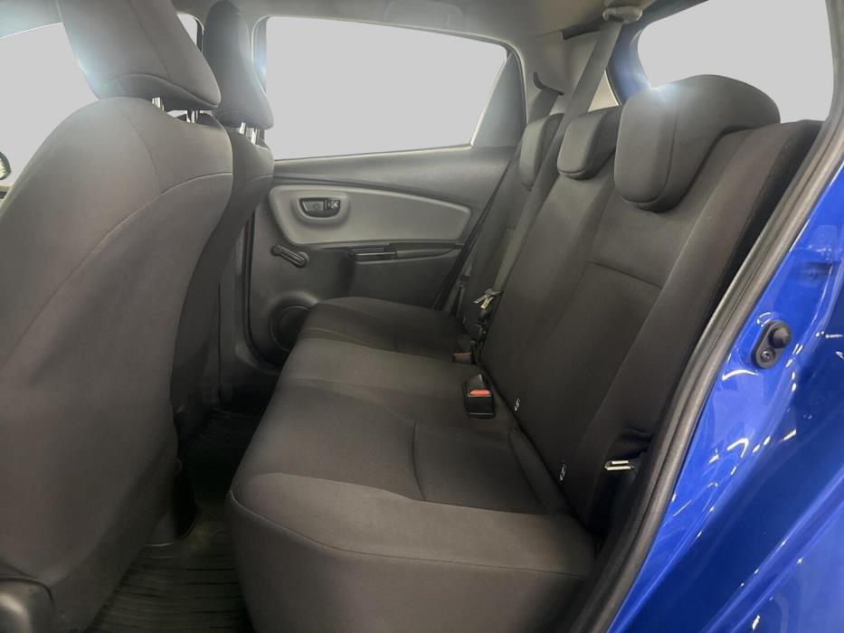 TOYOTA Yaris 2019