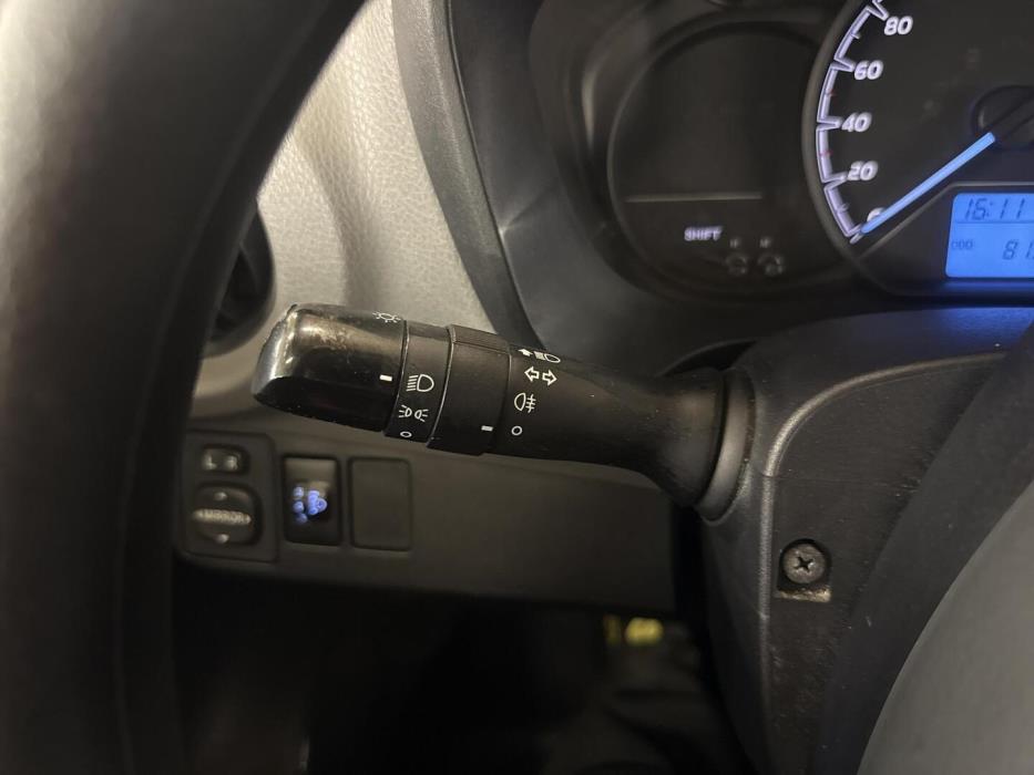 TOYOTA Yaris 2019