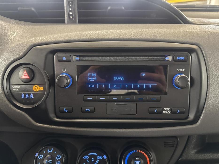 TOYOTA Yaris 2019