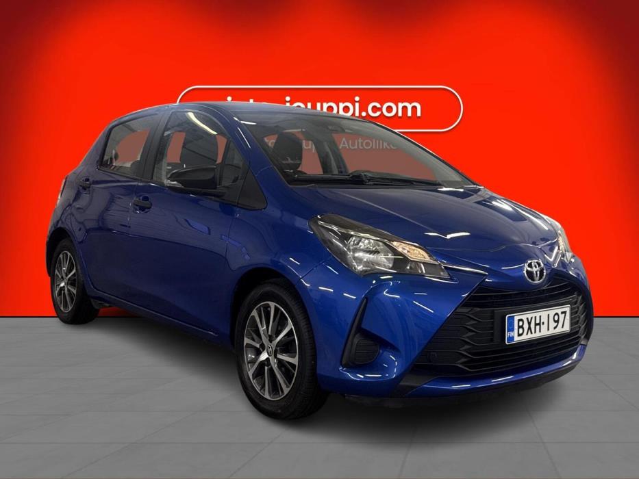 TOYOTA Yaris 2019