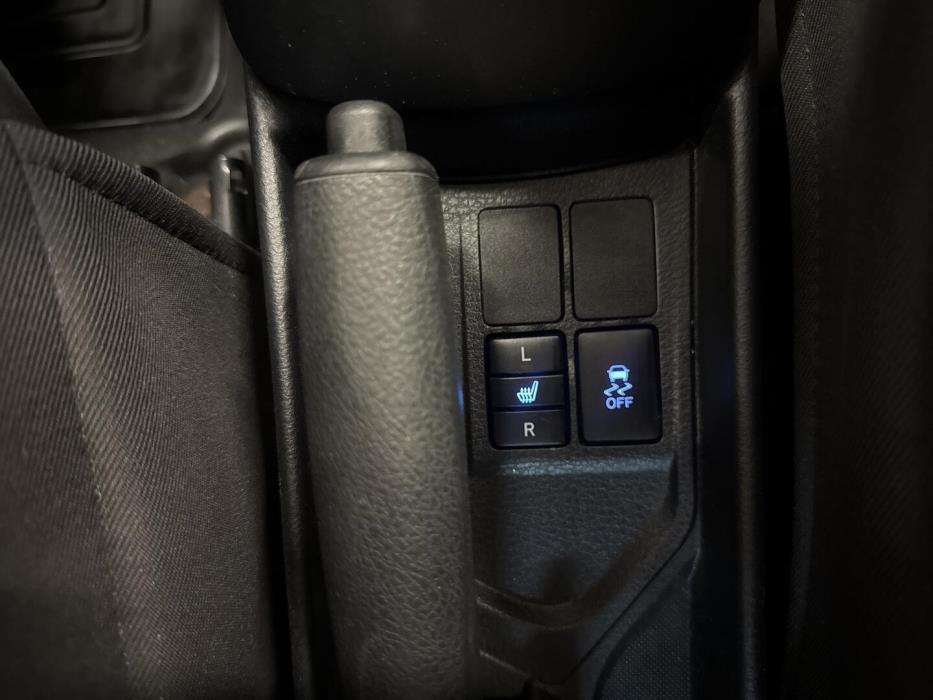 TOYOTA Yaris 2019