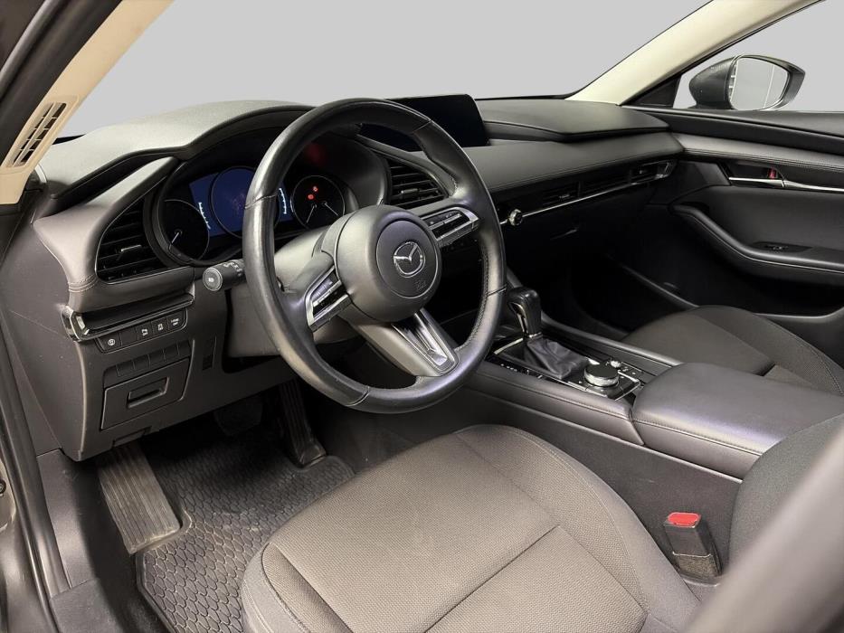MAZDA 3 2020