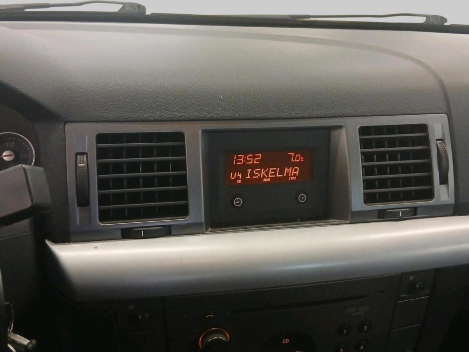 OPEL Vectra 2004
