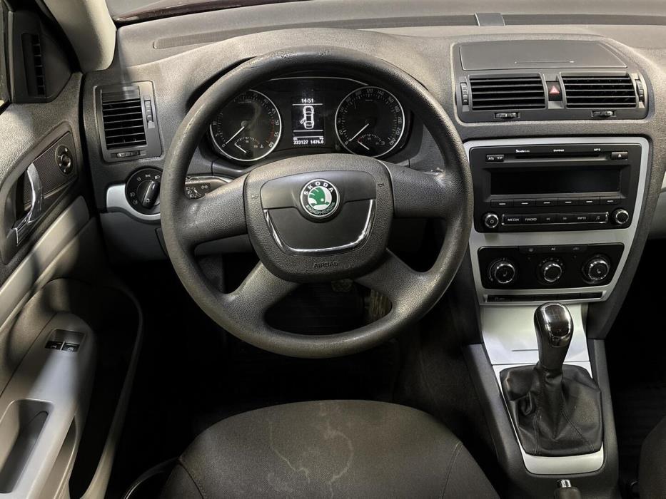 SKODA Octavia 2011