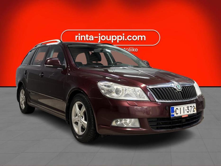 SKODA Octavia 2011