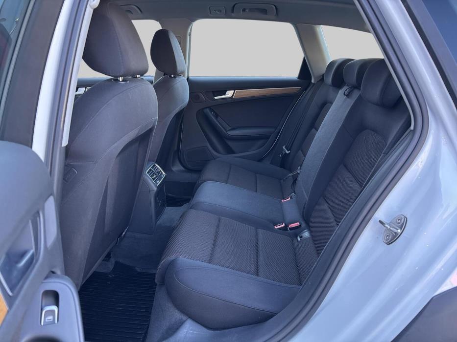 AUDI A4 allroad quattro 2014