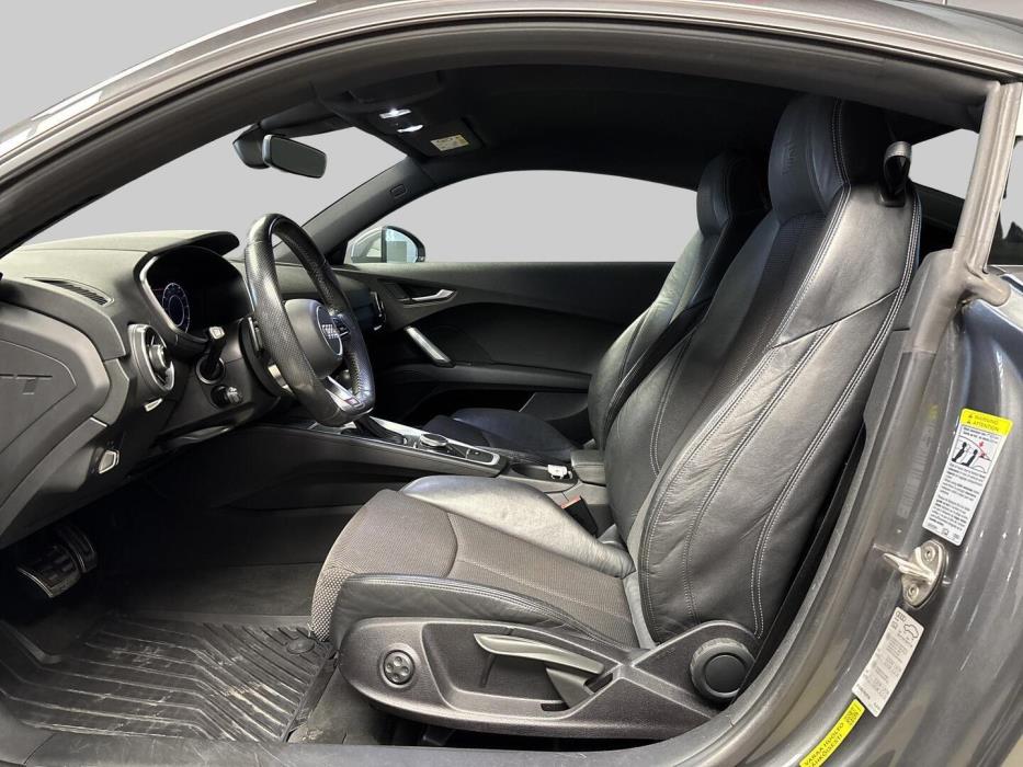 AUDI TT 2015