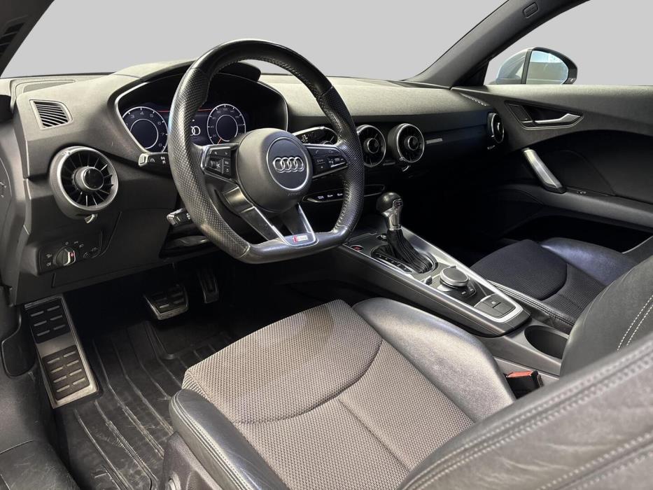 AUDI TT 2015