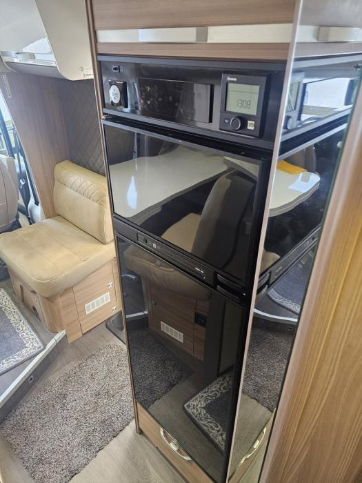 ADRIA MATRIX M 670 SL Plus 2019